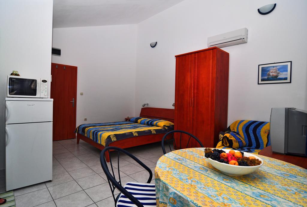 Apartments Livia Lastovo Zewnętrze zdjęcie